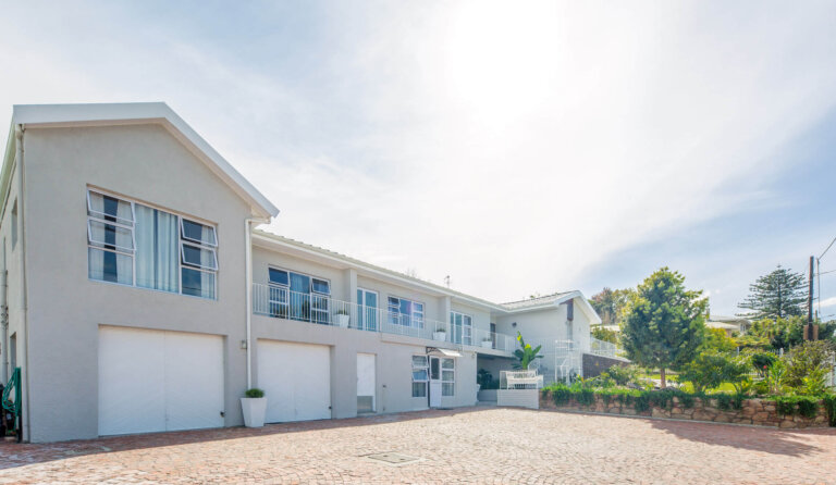 Guest House for Sale Grabouw